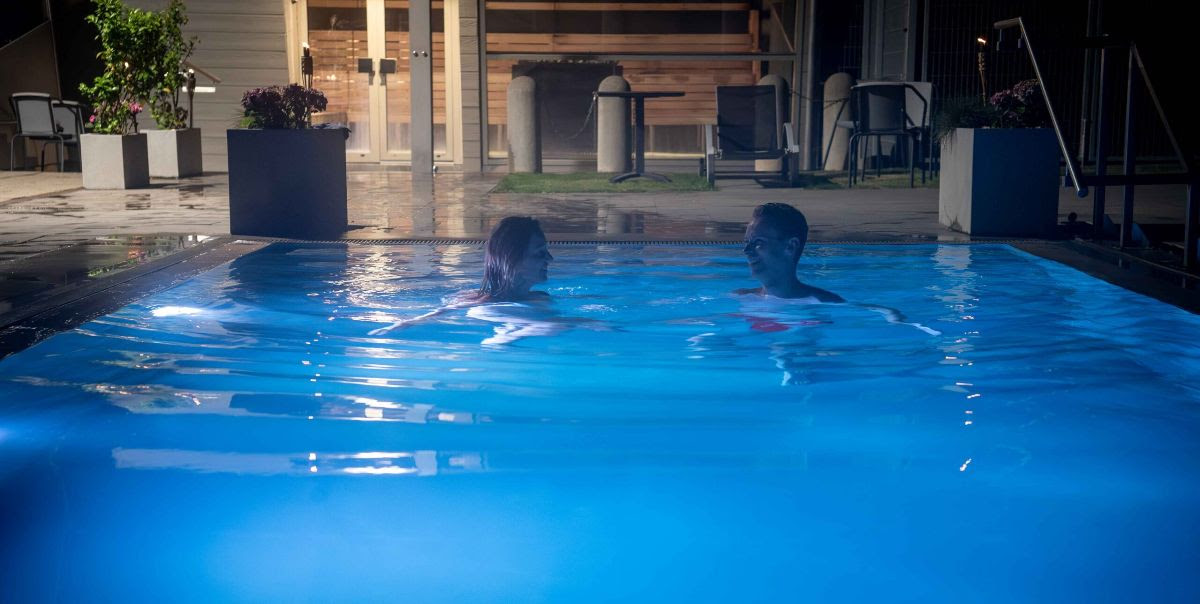 Unheated seasonal pool